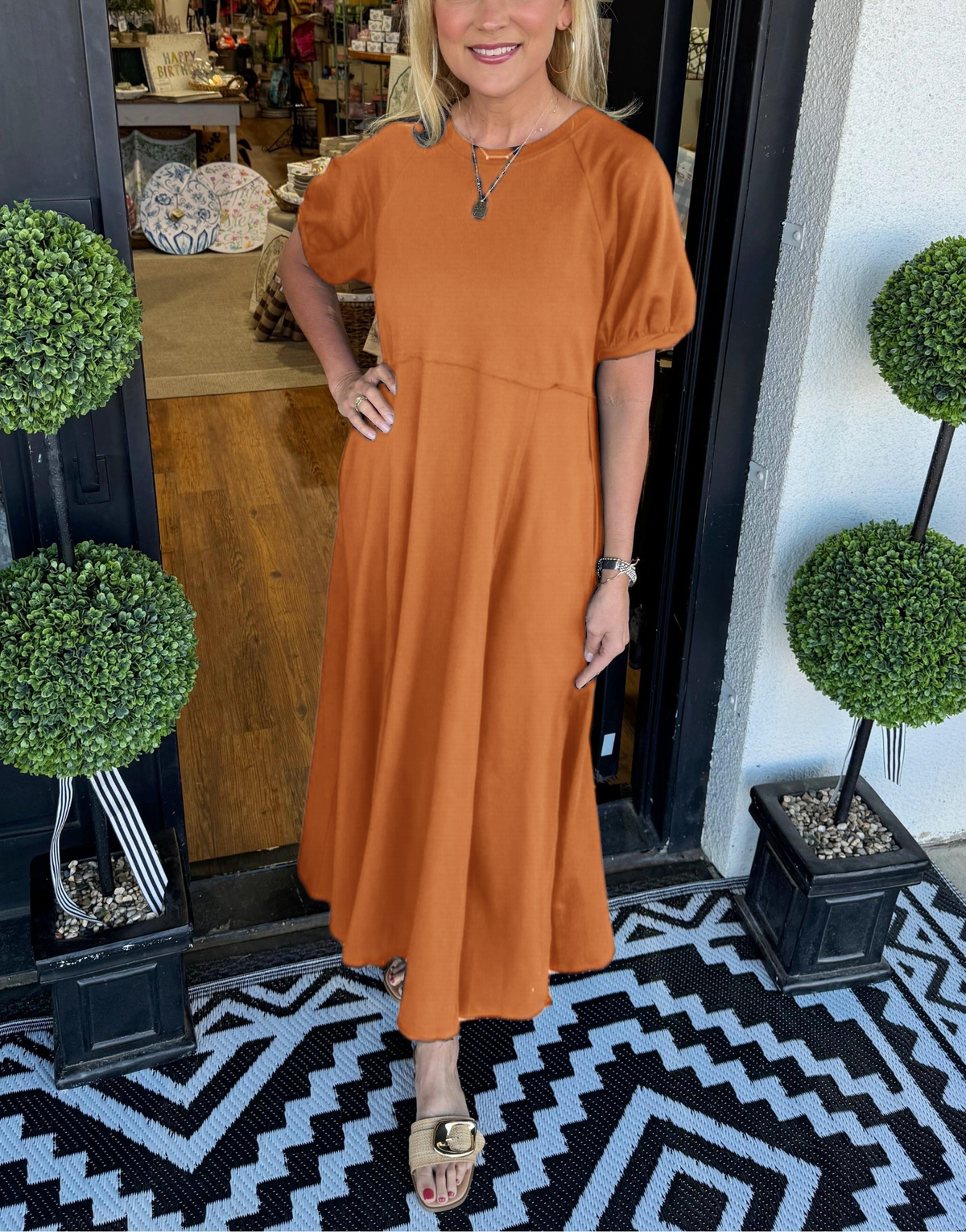 ODETTE | Puff-Sleeve Maxi for Flattering Grace and Comfort