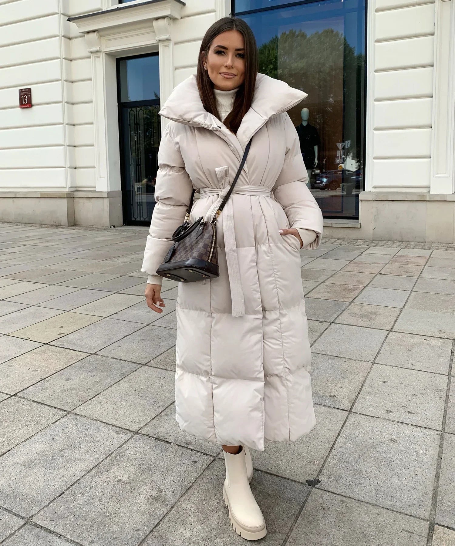 Comfortable long winter puffer jacket for women