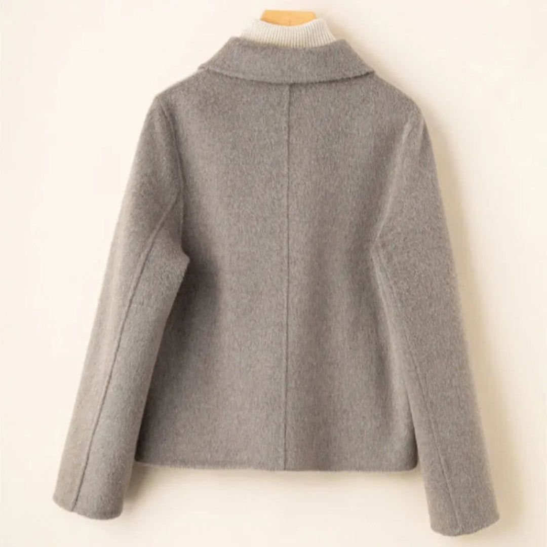 Women's Elegant wool coat with doll collar and gold buttons