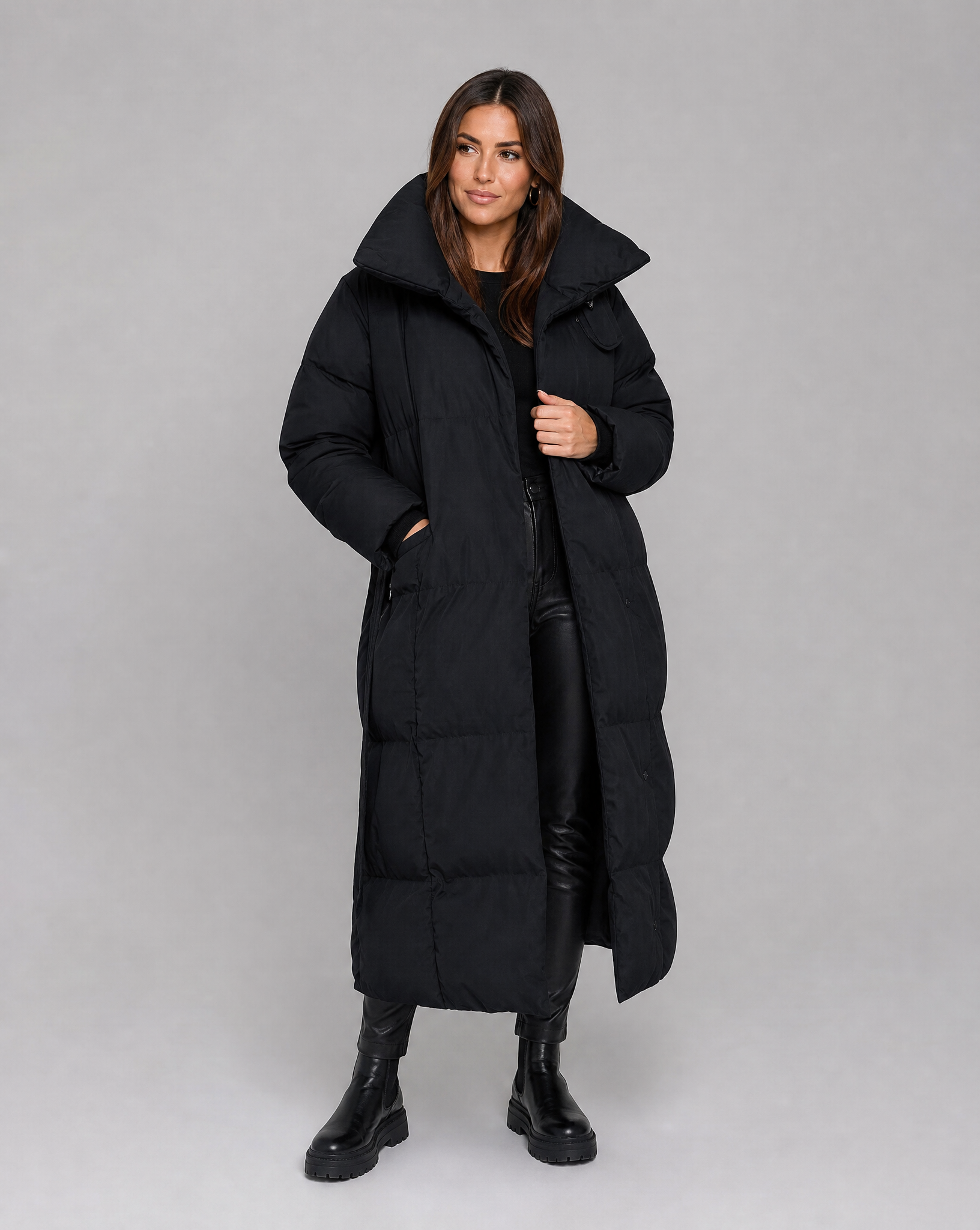 Comfortable long winter puffer jacket for women