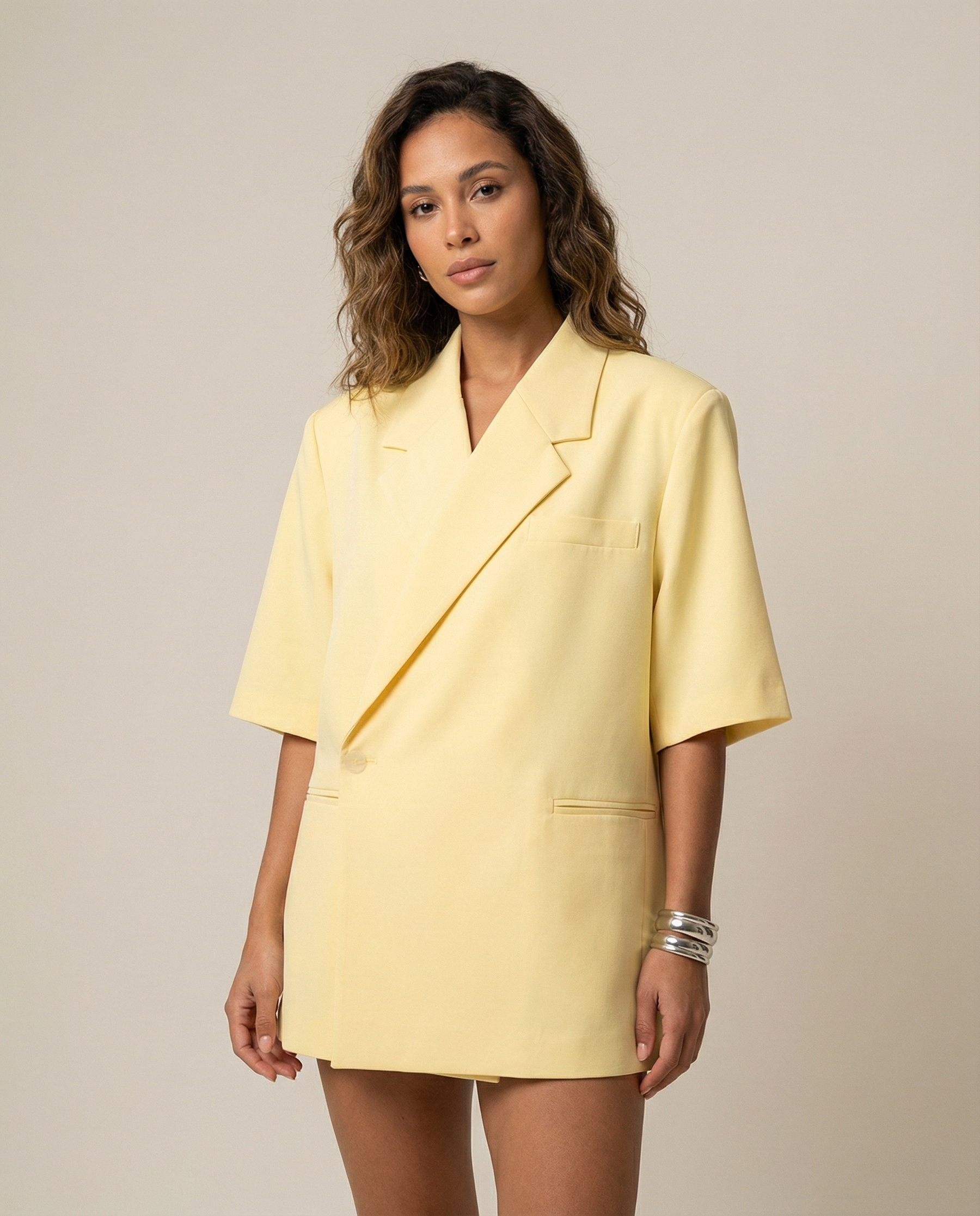 Oversize Blazer – Elegant Short Sleeve Summer Outerwear