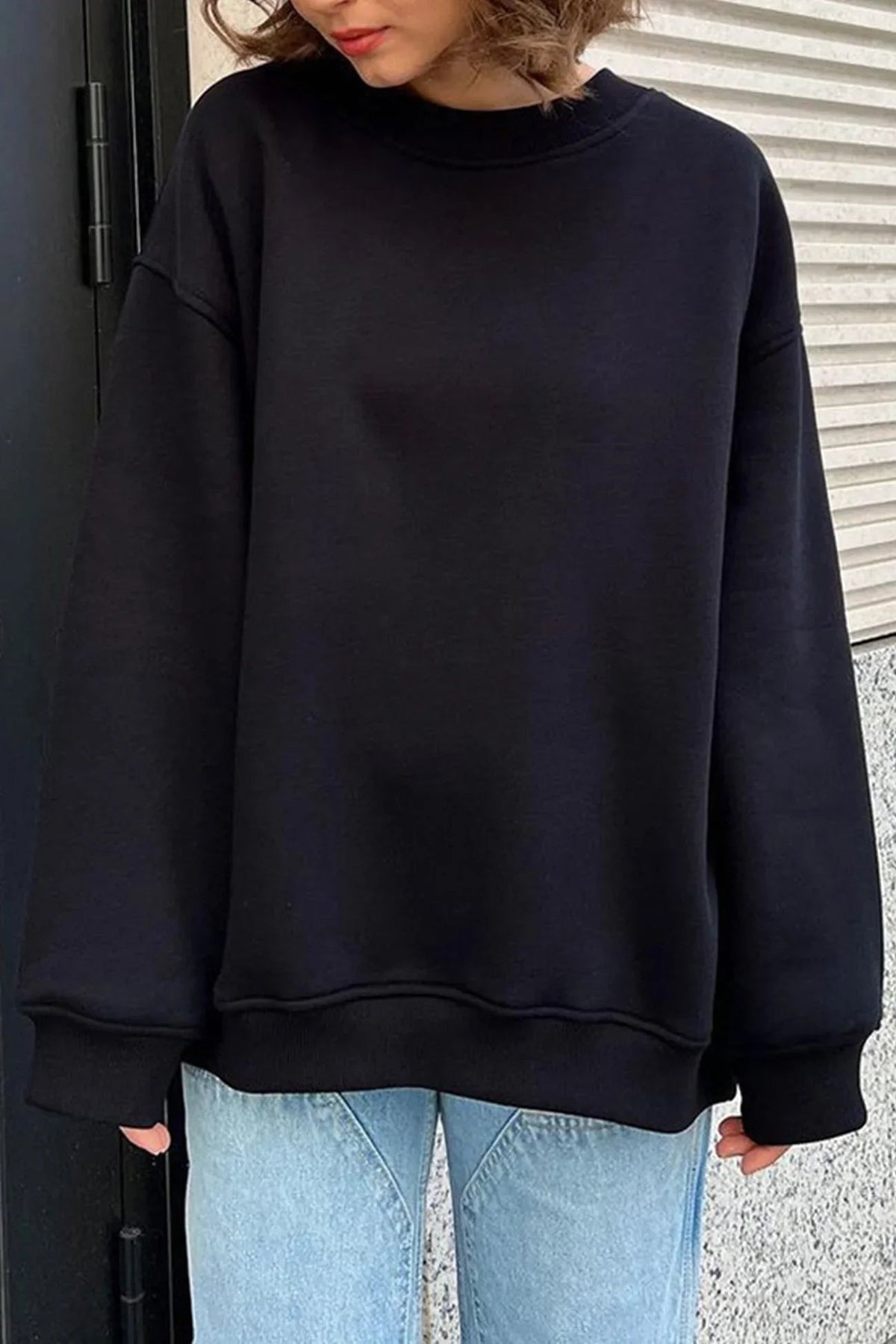Women's Oversized sweatshirt with round neck