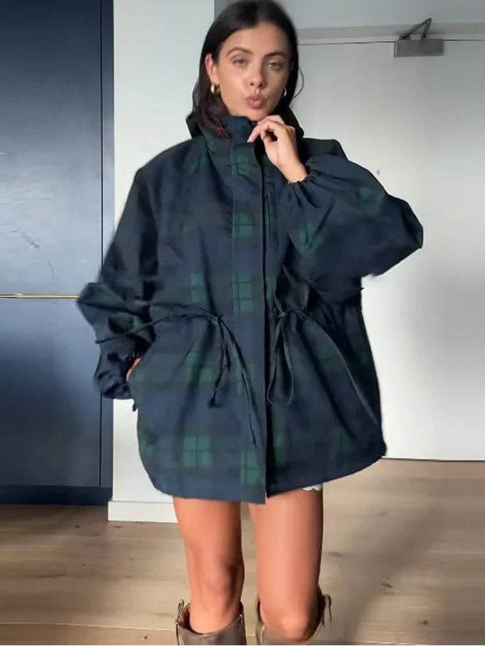 Women’s Oversized Plaid Hooded Jacket with Adjustable Waist and Utility-Inspired Design
