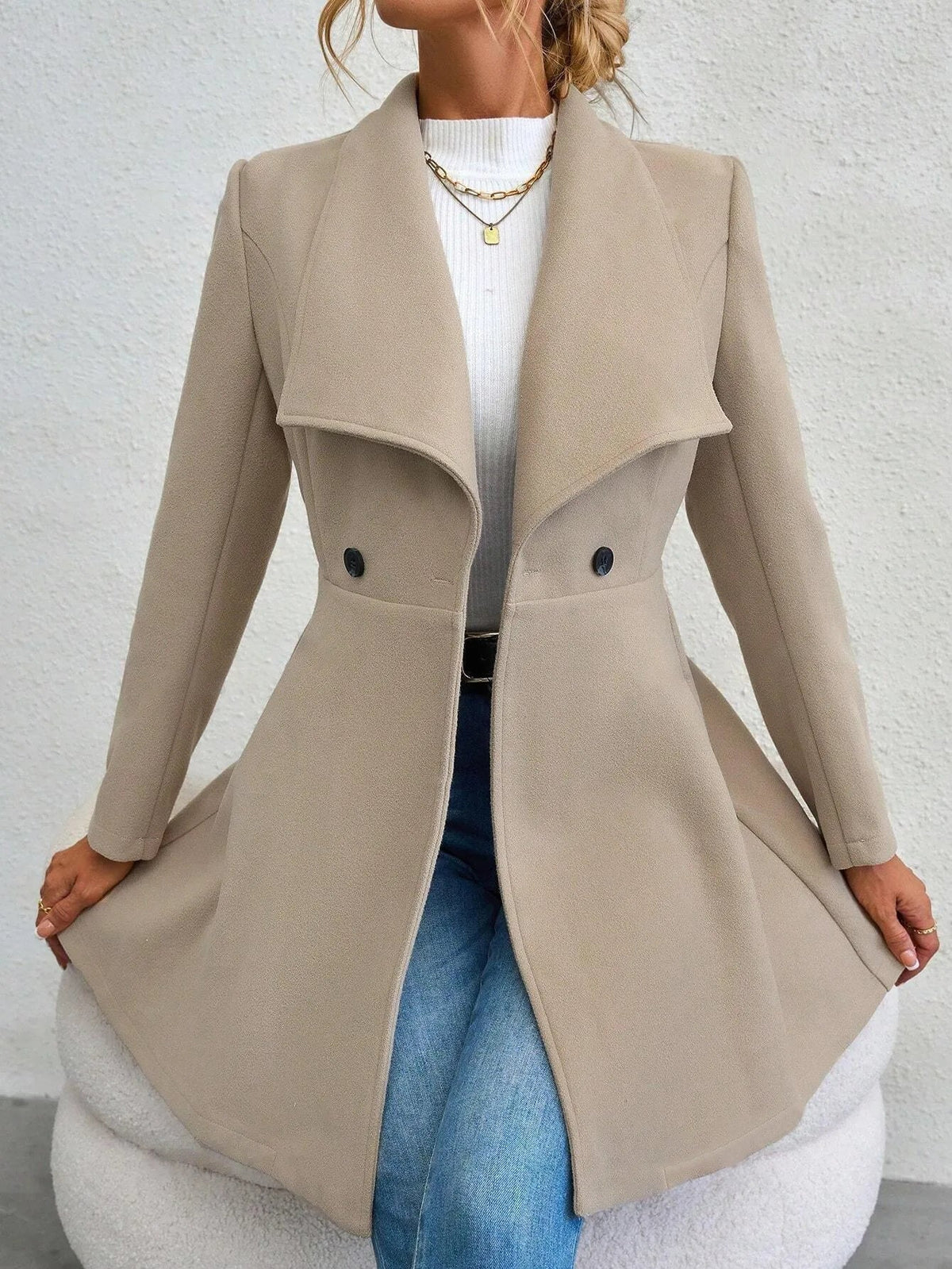 Slim-Fit Wool Coat – Chic Transitional Outerwear for Office and Casual Wear