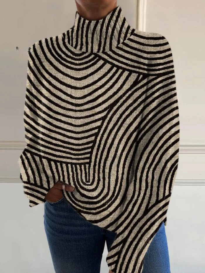 Nyla - Hand-Drawn Line Turtleneck