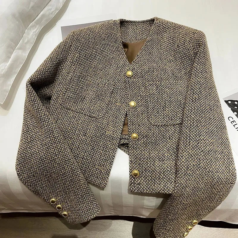 Cropped Boxy Blazer – Tweed Jacket with Gold Buttons