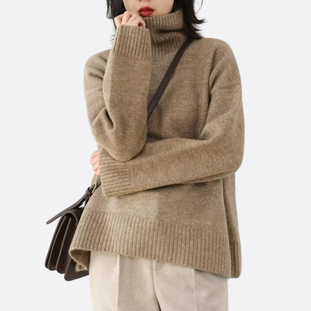 Women's Warm oversized turtleneck sweater